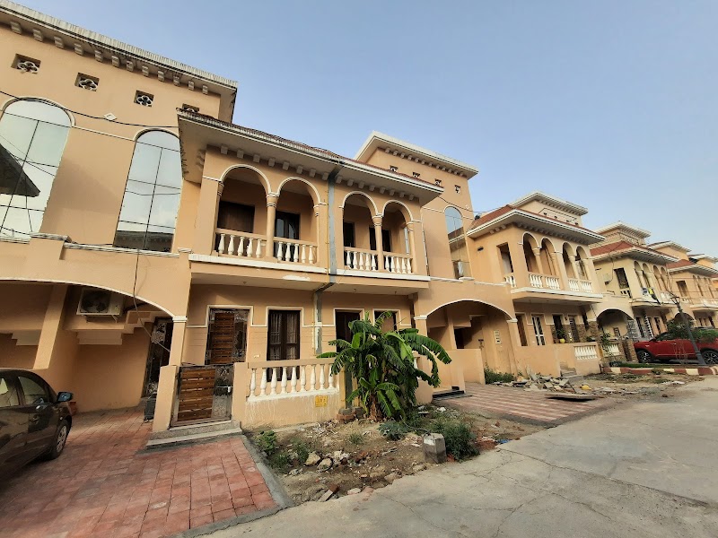 Amrapali Leisure Valley